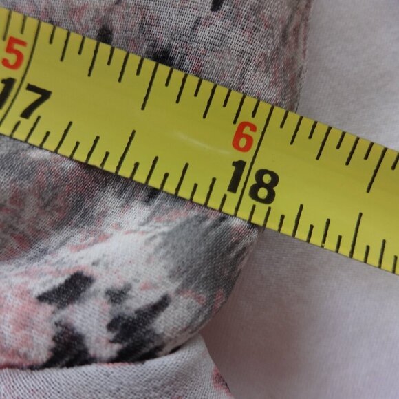 EBADA women's top/dress size L, poly with stretch, cream, black and peach print - Picture 10 of 14